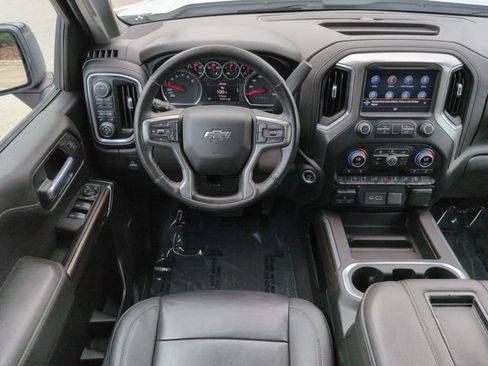 Used 2021 Chevrolet Silverado 1500 LT Trail Boss w/ Convenience Package II AWD/4WD image 16