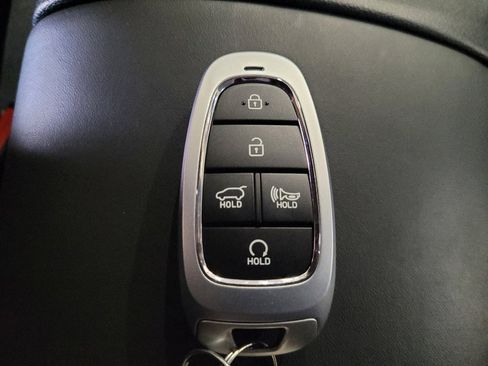 Used 2023 Hyundai Santa Fe SEL AWD/4WD image 32
