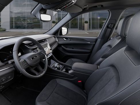 New 2026 Jeep Grand Cherokee Altitude AWD/4WD image 22