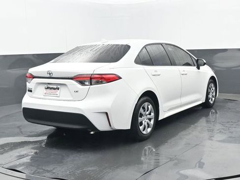 Used 2024 Toyota Corolla LE image 21