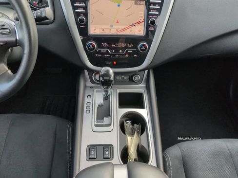 Used 2021 Nissan Murano SV image 17