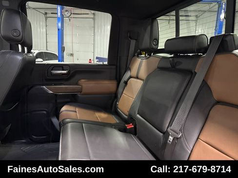 Used 2022 Chevrolet Silverado 2500 High Country w/ Z71 Off-Road Package image 39