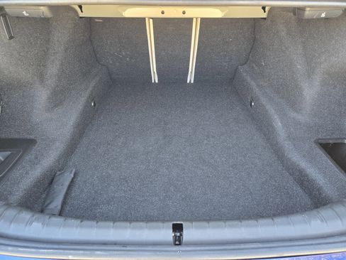 Used 2019 BMW 530i w/ Convenience Package image 38