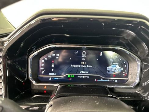 Used 2023 GMC Sierra 1500 SLT w/ SLT Convenience Package image 17