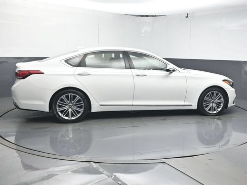 Used 2020 Genesis G80 3.8 RWD image 8