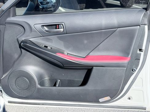 Used 2022 Lexus IS 300 image 28