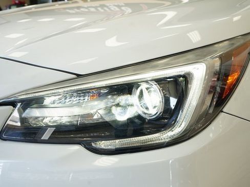 Used 2018 Subaru Outback 2.5i Limited image 25