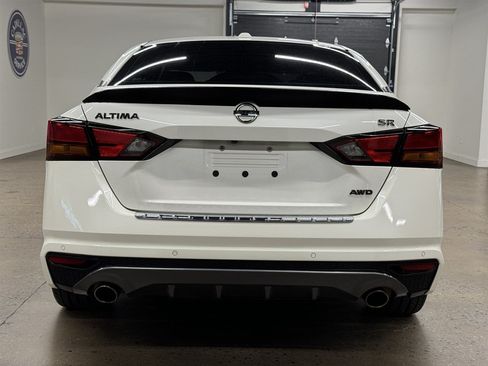 Used 2020 Nissan Altima 2.5 SR AWD/4WD image 11