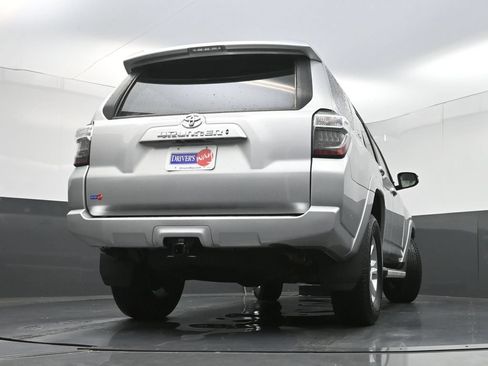 Used 2023 Toyota 4Runner SR5 Premium w/ Moonroof Package RWD image 30