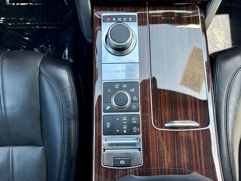 Used 2016 Land Rover Range Rover HSE AWD/4WD image 18