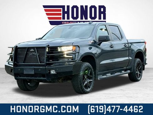 Used 2021 Chevrolet Silverado 1500 LT Trail Boss w/ Bed Protection Package image 7