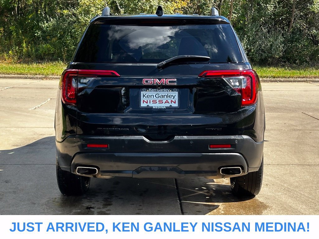 Used 2023 GMC Acadia SLT w/ Elevation Edition AWD/4WD image 4