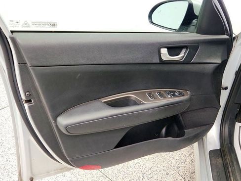 Used 2020 Kia Optima LX FWD image 10