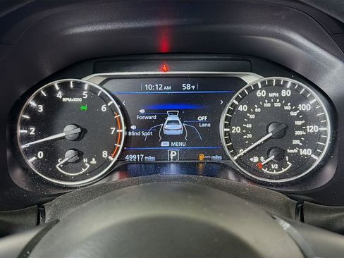 Used 2023 Nissan Altima 2.5 SV image 14