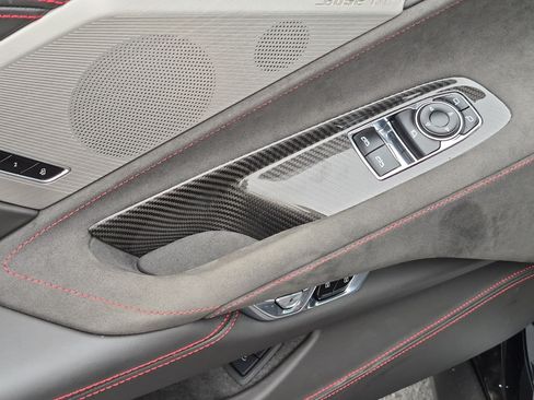 Used 2022 Chevrolet Corvette Stingray Premium Cpe w/ Z51 Performance Package RWD image 15