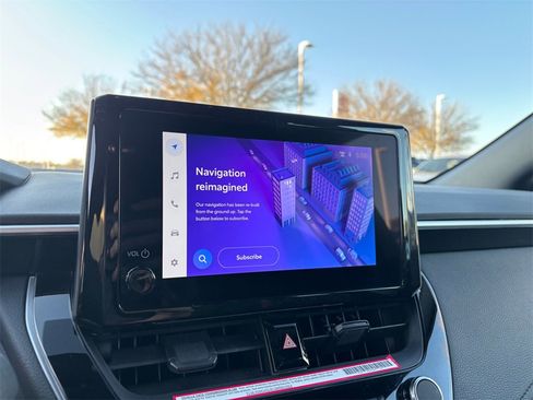 Certified 2024 Toyota Corolla SE image 17