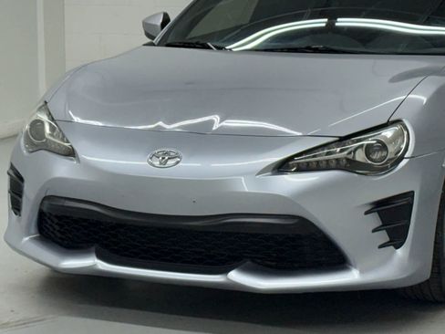 Used 2017 Toyota 86 image 33