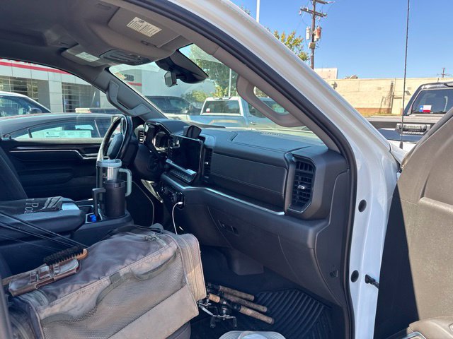 Used 2022 Chevrolet Silverado 1500 LT RWD image 12