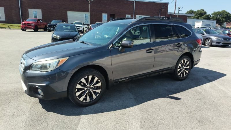 Used 2016 Subaru Outback 2.5i Limited w/ Popular Package #4 AWD/4WD image 1