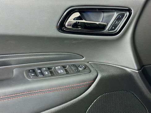 Used 2024 Dodge Durango GT image 24