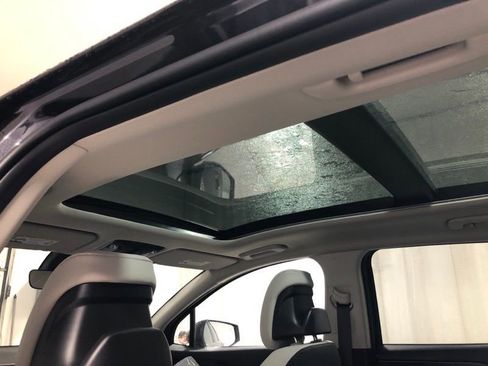 New 2026 Kia Sportage EX w/ EX Panorama Roof Package image 19