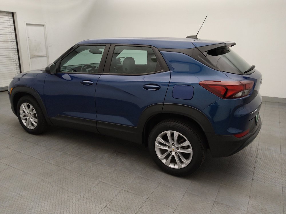 Used 2021 Chevrolet TrailBlazer LS FWD image 3