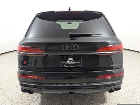 Certified 2023 Audi SQ7 Premium Plus w/ Executive Package AWD/4WD image 6