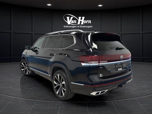 Used 2025 Volkswagen Atlas SEL Premium R-Line AWD/4WD image 5