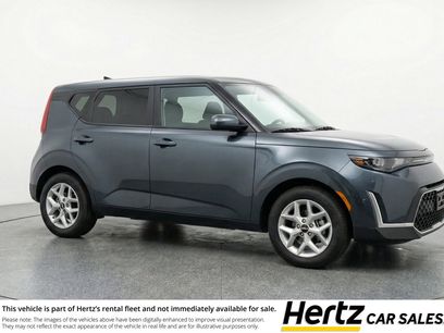 Used 2025 Kia Soul LX w/ LX Technology Package