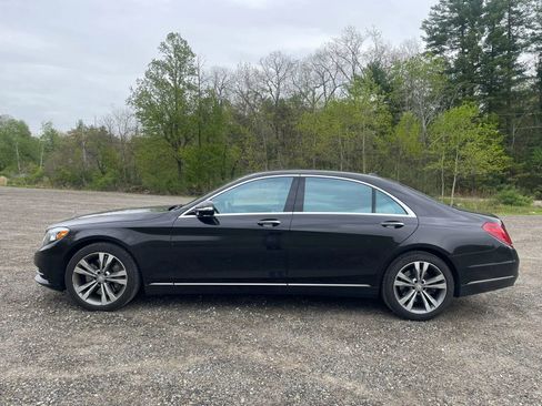 Used 2016 Mercedes-Benz S 550 4MATIC Sedan image 2