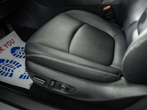 Certified 2022 Toyota RAV4 XLE Premium image 38