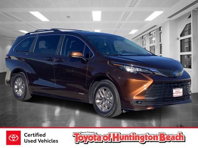 Certified 2021 Toyota Sienna LE