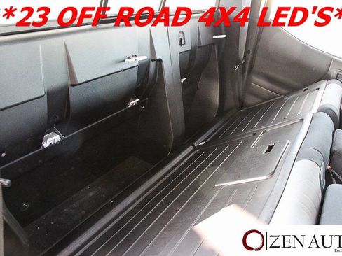 Used 2023 Toyota Tacoma TRD Off-Road image 39