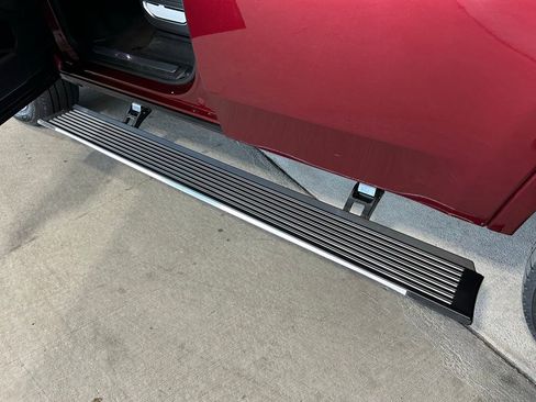 Used 2024 Jeep Grand Wagoneer Series I AWD/4WD image 27