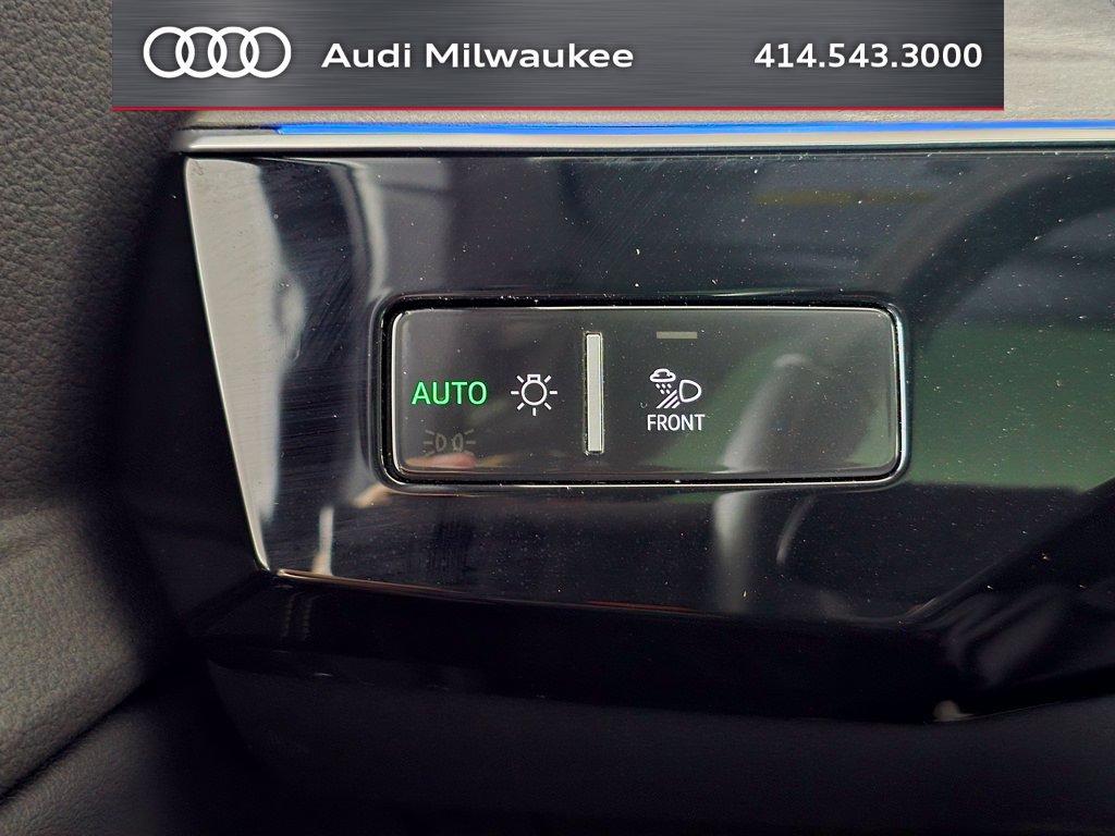 Used 2024 Audi Q8 e-tron Prestige w/ Prestige Package AWD/4WD image 46