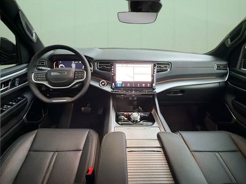 New 2026 Jeep Grand Wagoneer Limited w/ Premium Group II AWD/4WD image 20
