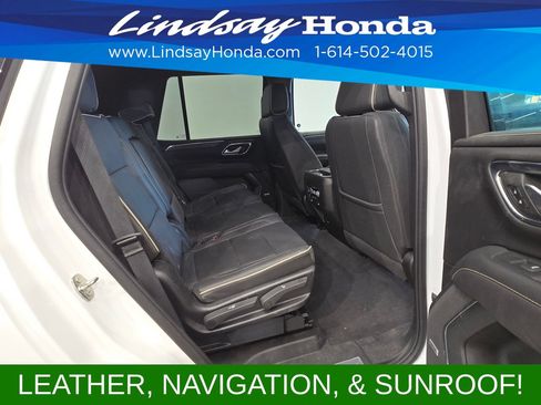 Used 2023 GMC Yukon SLT AWD/4WD image 9