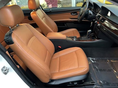 Used 2013 BMW 328i xDrive Coupe image 21