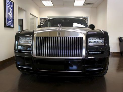 Used 2014 Rolls-Royce Phantom Drophead Coupe RWD image 1