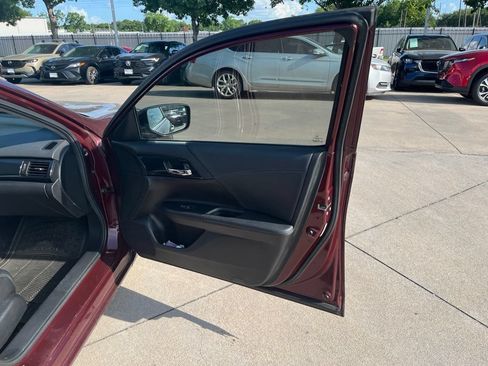 Used 2014 Honda Accord Sport image 16