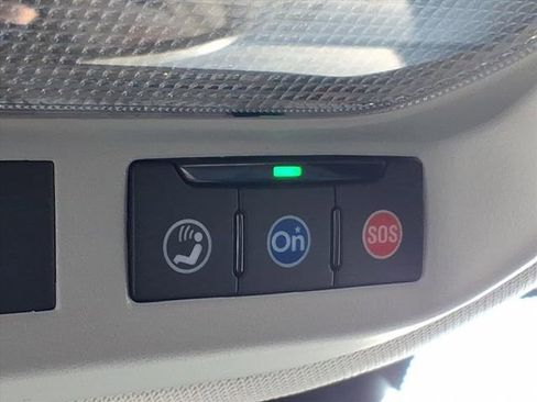 Certified 2025 Chevrolet Trax ACTIV image 22