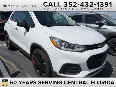 Used 2019 Chevrolet Trax LT w/ Redline Edition FWD image 1