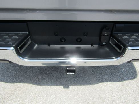 Used 2020 RAM 1500 Limited AWD/4WD image 13