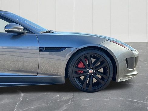Used 2017 Jaguar F-TYPE S image 12