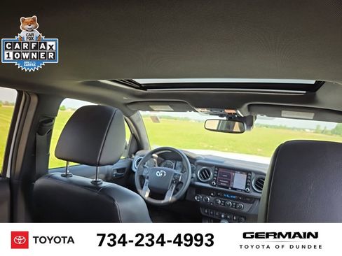 Used 2023 Toyota Tacoma TRD Off-Road w/ TRD Premium Off Road Package AWD/4WD image 20