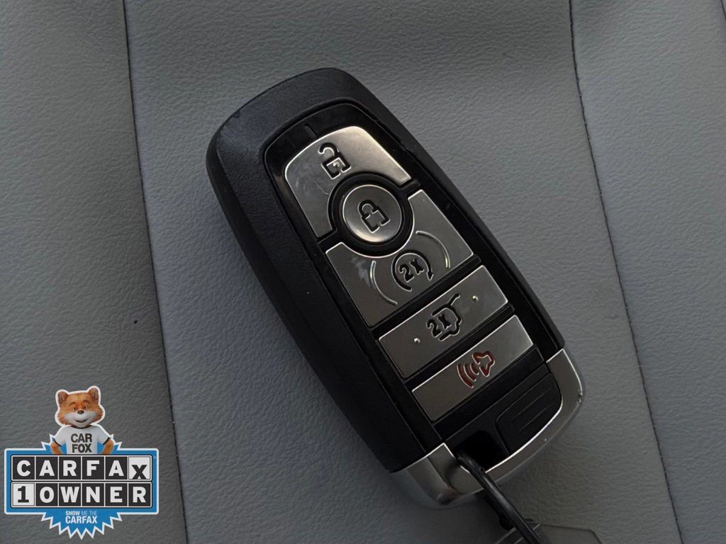 Used 2025 Ford Expedition Max Platinum AWD/4WD image 29