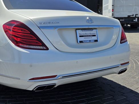 Used 2016 Mercedes-Benz Maybach S 600 image 4