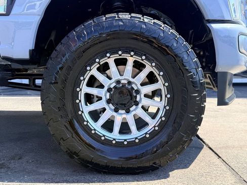 Used 2024 Ford F250 Platinum AWD/4WD image 14