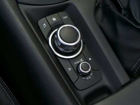Certified 2021 MAZDA MX-5 Miata Grand Touring RWD image 14