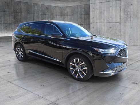Used 2024 Acura MDX w/ Technology Package FWD image 7